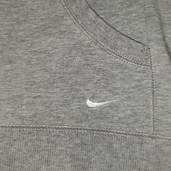 NIKE dryfit full zip Hoodie - Picture 3 of 3